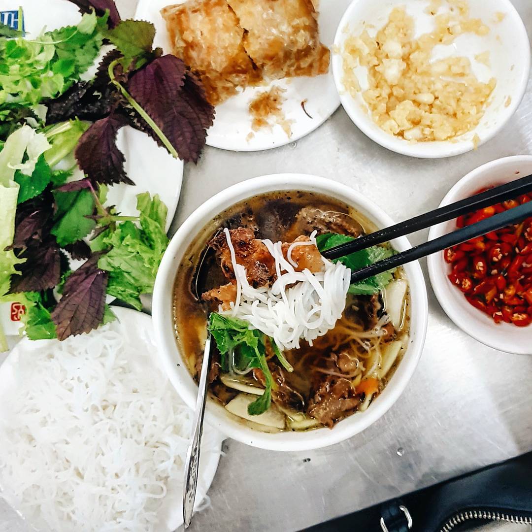 02 sc-where to eat in hanoi-bun cha huong lien-hungrygowhere