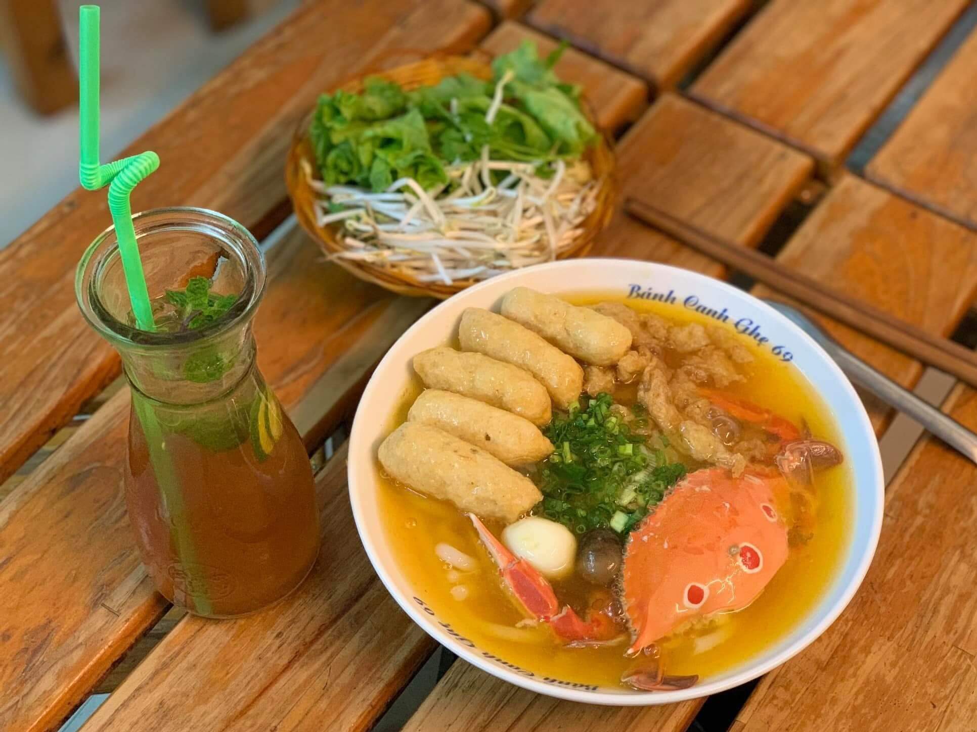 Banh canh ghe 69_Hanoi_Vietnam cuisine