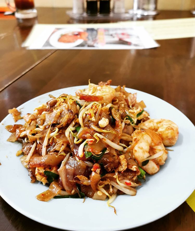 Siam Road Char Koay Teow_penang on a budget