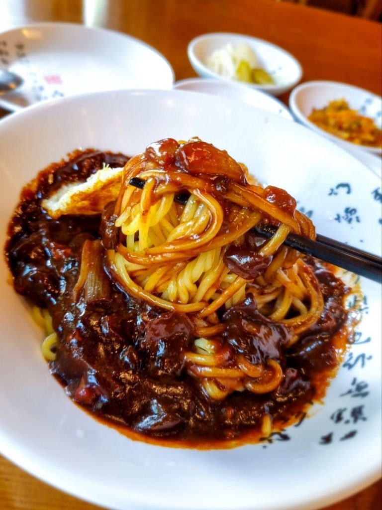 Korean Eateries_Itaewon Jjajang