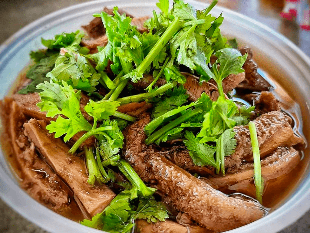 Thaksin Beef Noodle_Beef noodle soup