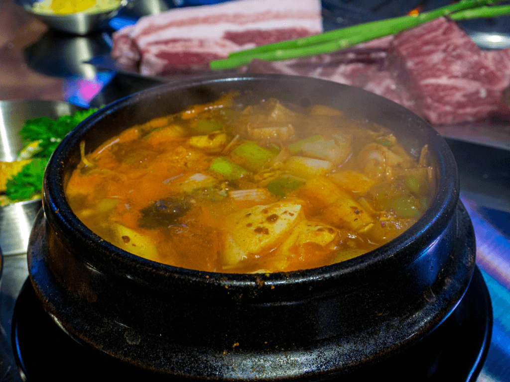 daejim_korean food_kimchi soup
