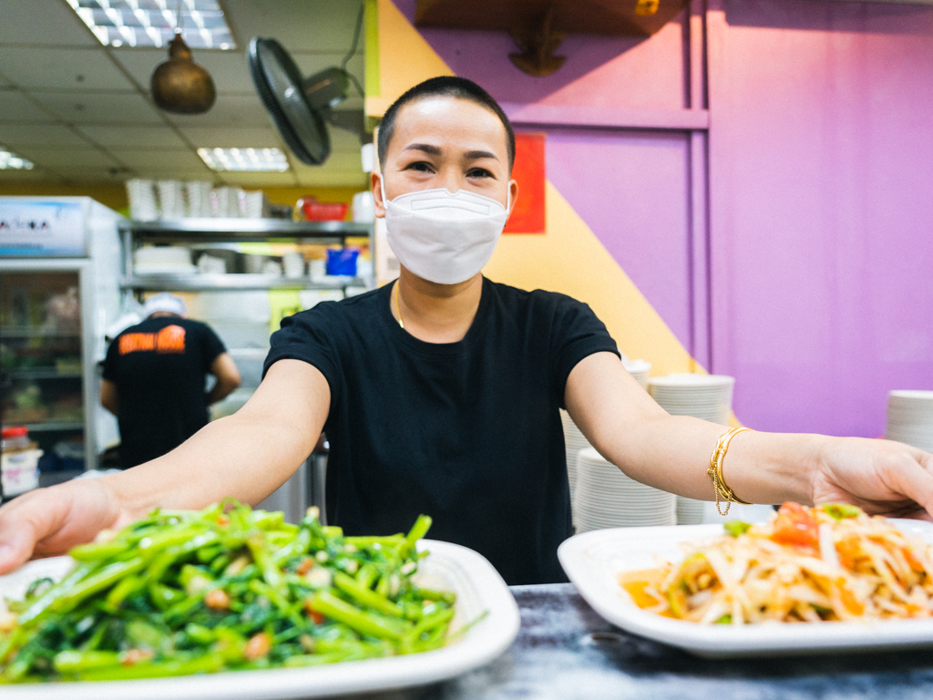 golden mile complex_hungrygowhere_kang kong and papaya salad