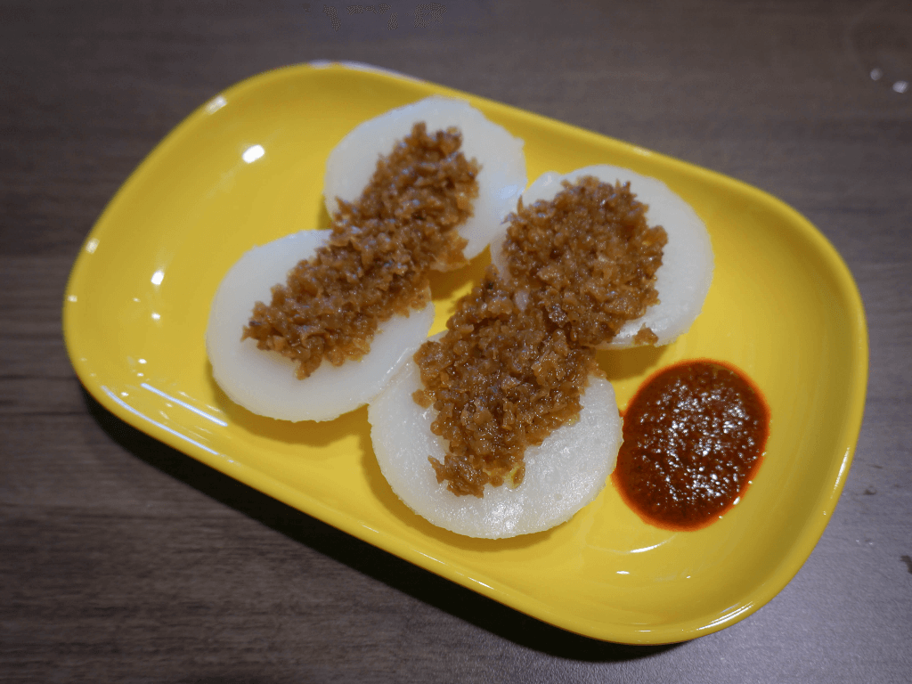 one punggol hawker centre_chwee kueh