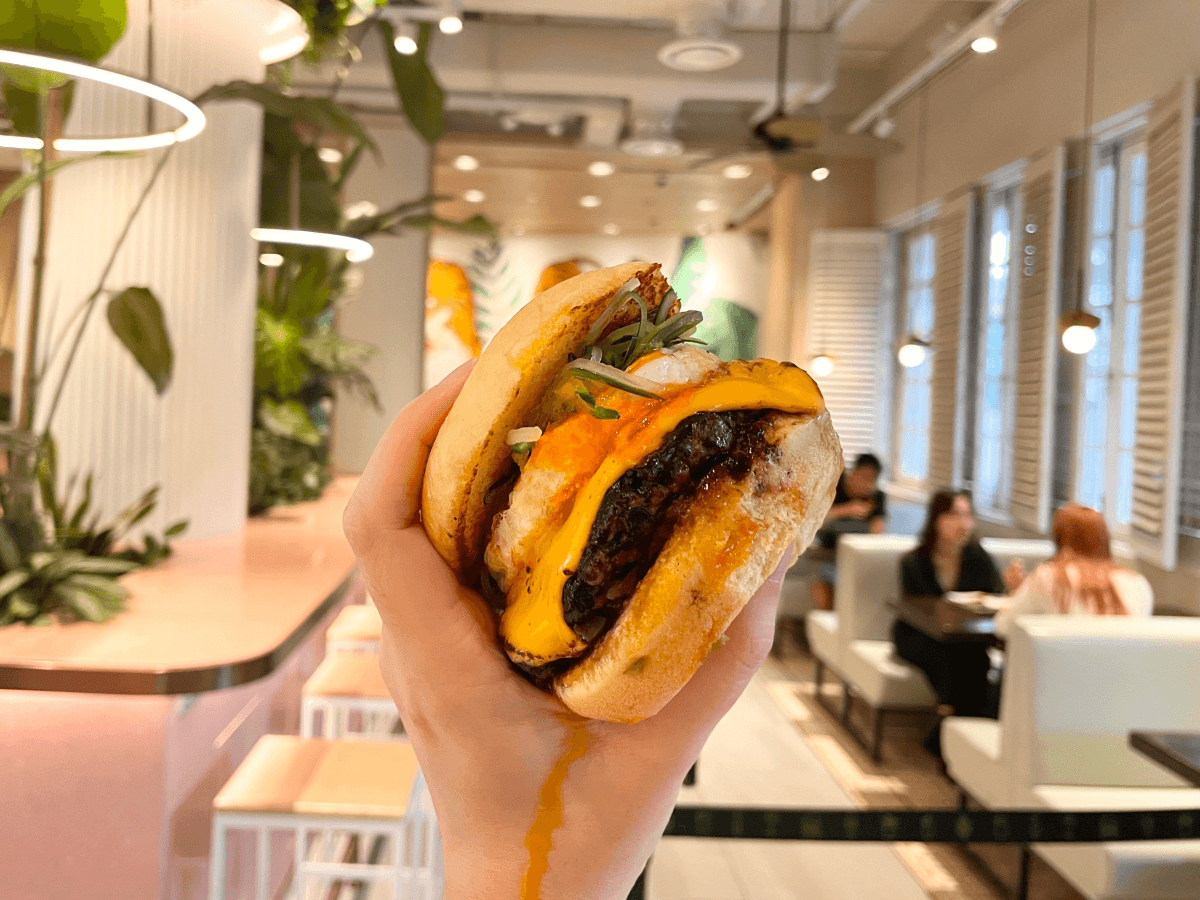 shake shack x candlenut_hungrygowhere_oozy yolk buah keluak burger