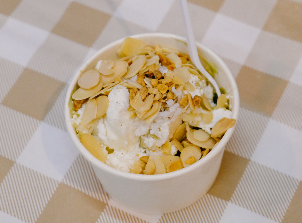 07 gl qwang-avocado mousse ice cream-HungryGoWhere