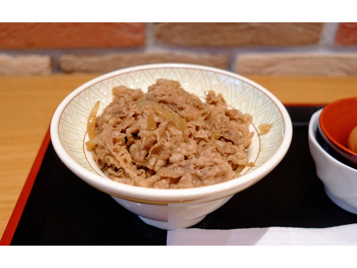 Sukiya’s Gyudon just got meatier with new XM size that contains extra meat