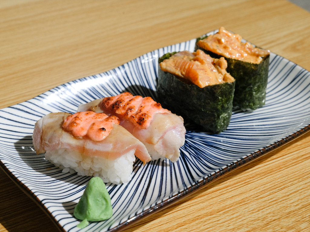 04-gl-Ima-Sushi-Salmon-Maguro-Sushi-HungryGoWhere