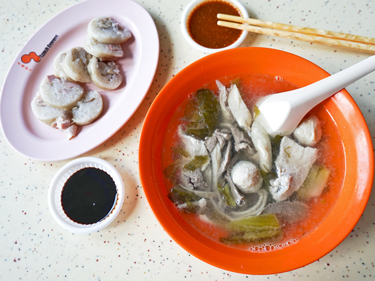 Koh Brother Pig’s Organ Soup: One of the best pig organ soup in Singapore!