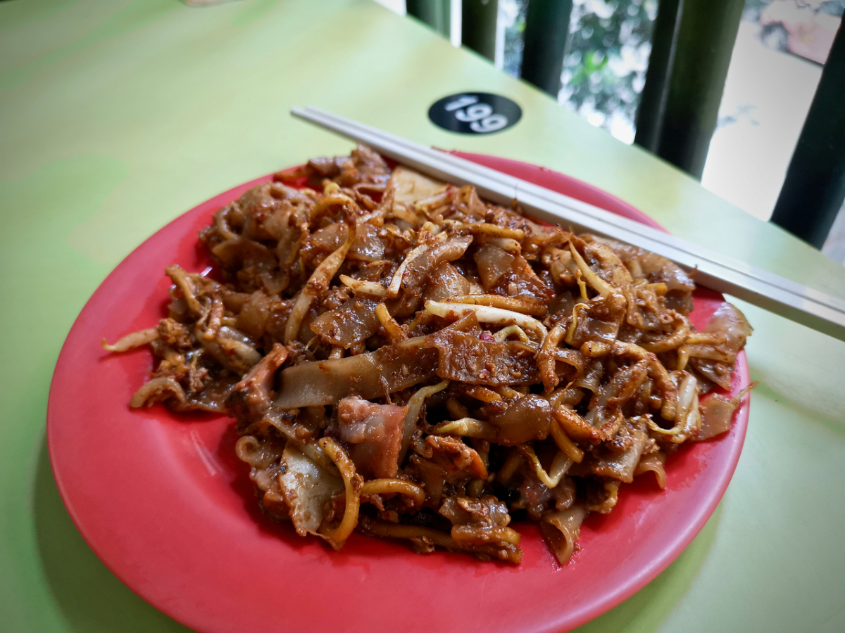 Outram Park Fried Kway Teow Mee: The best in Singapore!