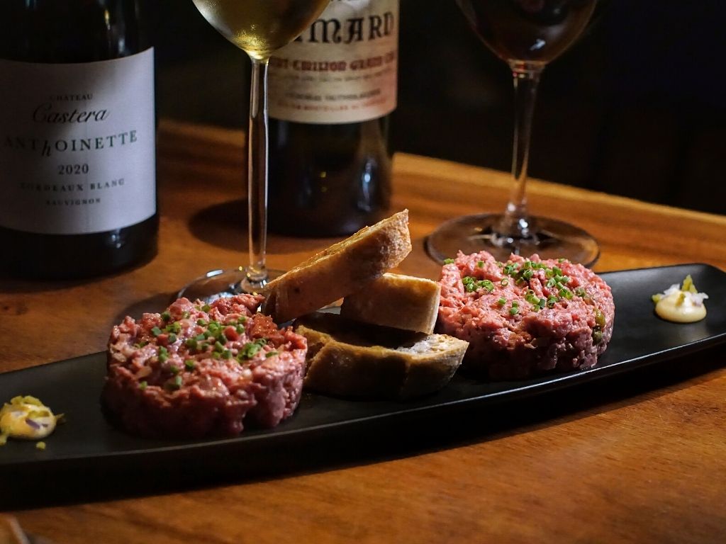 03 ev-boeuf-best affordable steakhouse singapore-wagyu beef tartare-HungryGoWhere