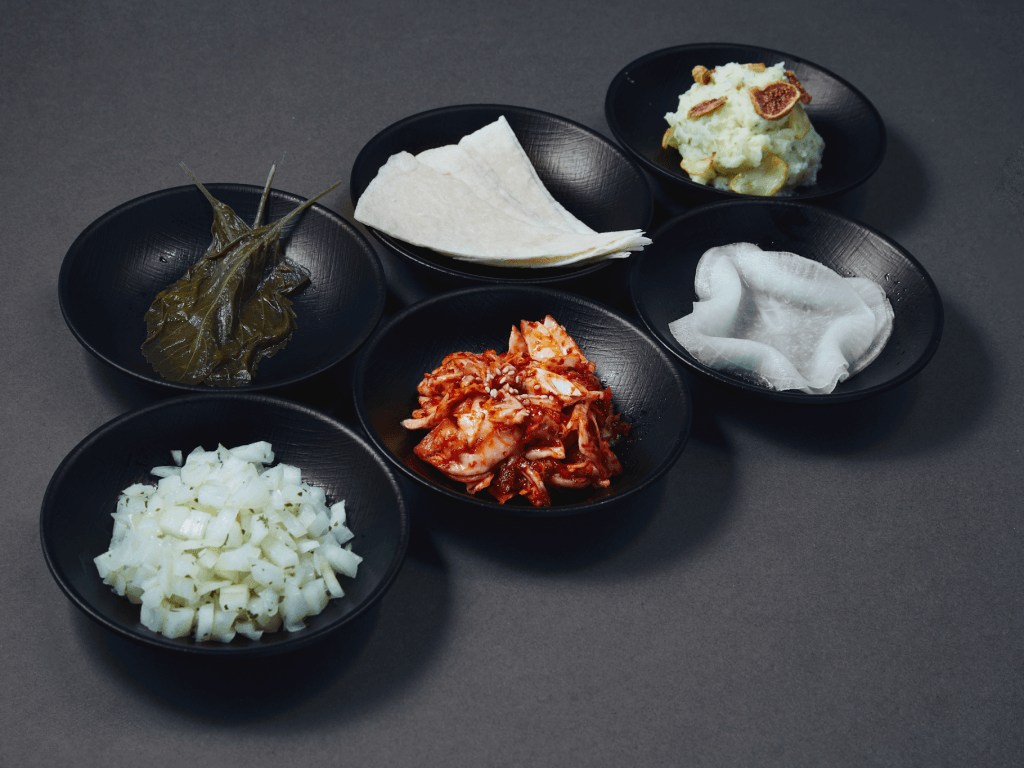 03 je dakga banchan side dishes hungrygowhere