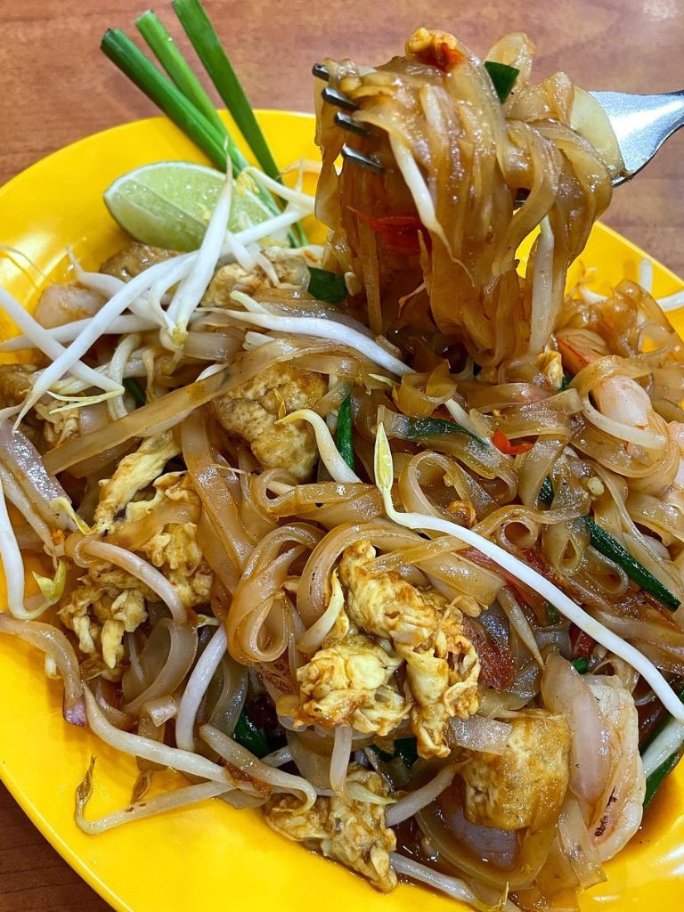 04 ev-golden mile complex close-where best thai restaurants moving to-nana original thai-HungryGoWhere