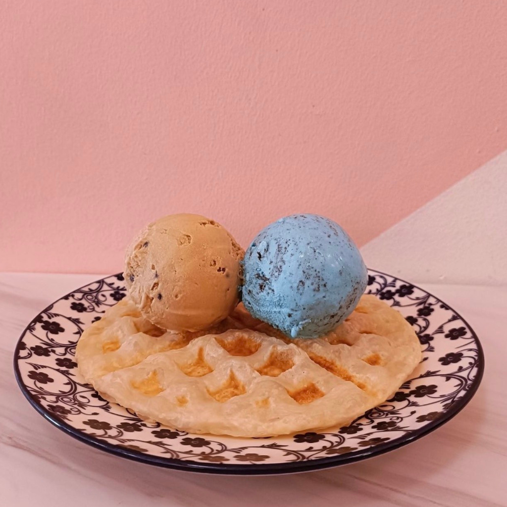 10 pl-quirky waffles-Tucela Gelato-praffles-HungryGoWhere