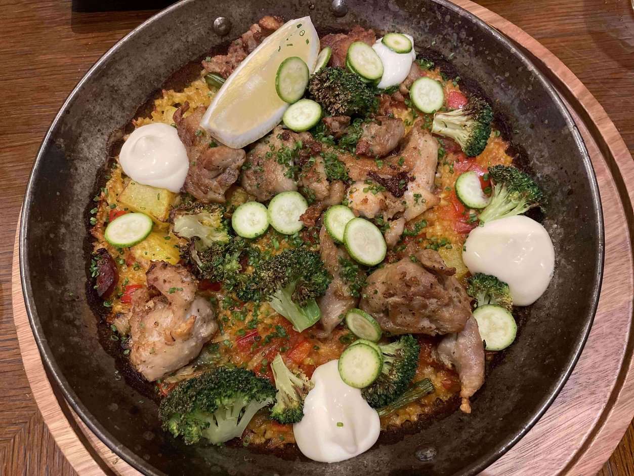 08 cyl-Tinto-New Valenciana Paella-HungryGoWhere