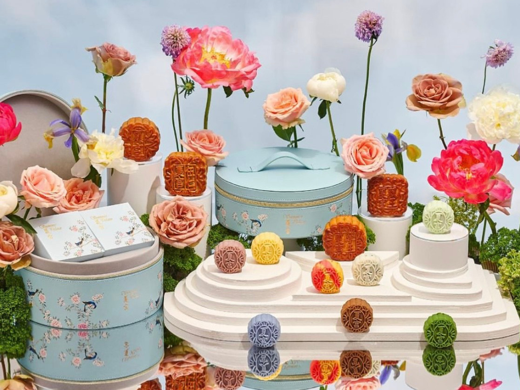 12 gorgeous mooncake box designs to surprise your loved ones this