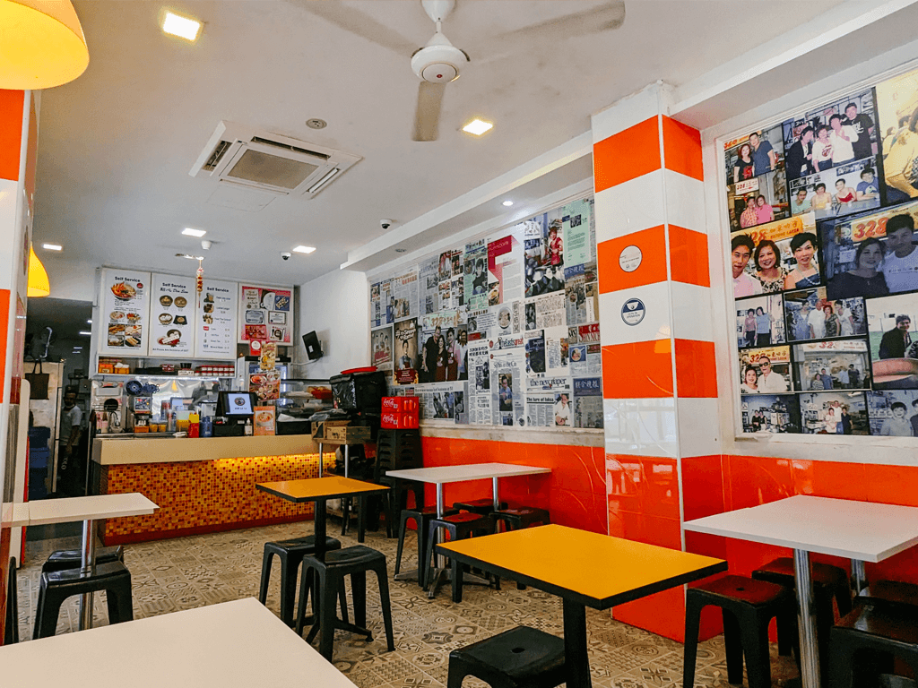 03-gl-328-Katong-Laksa-Interior-HungryGoWhere