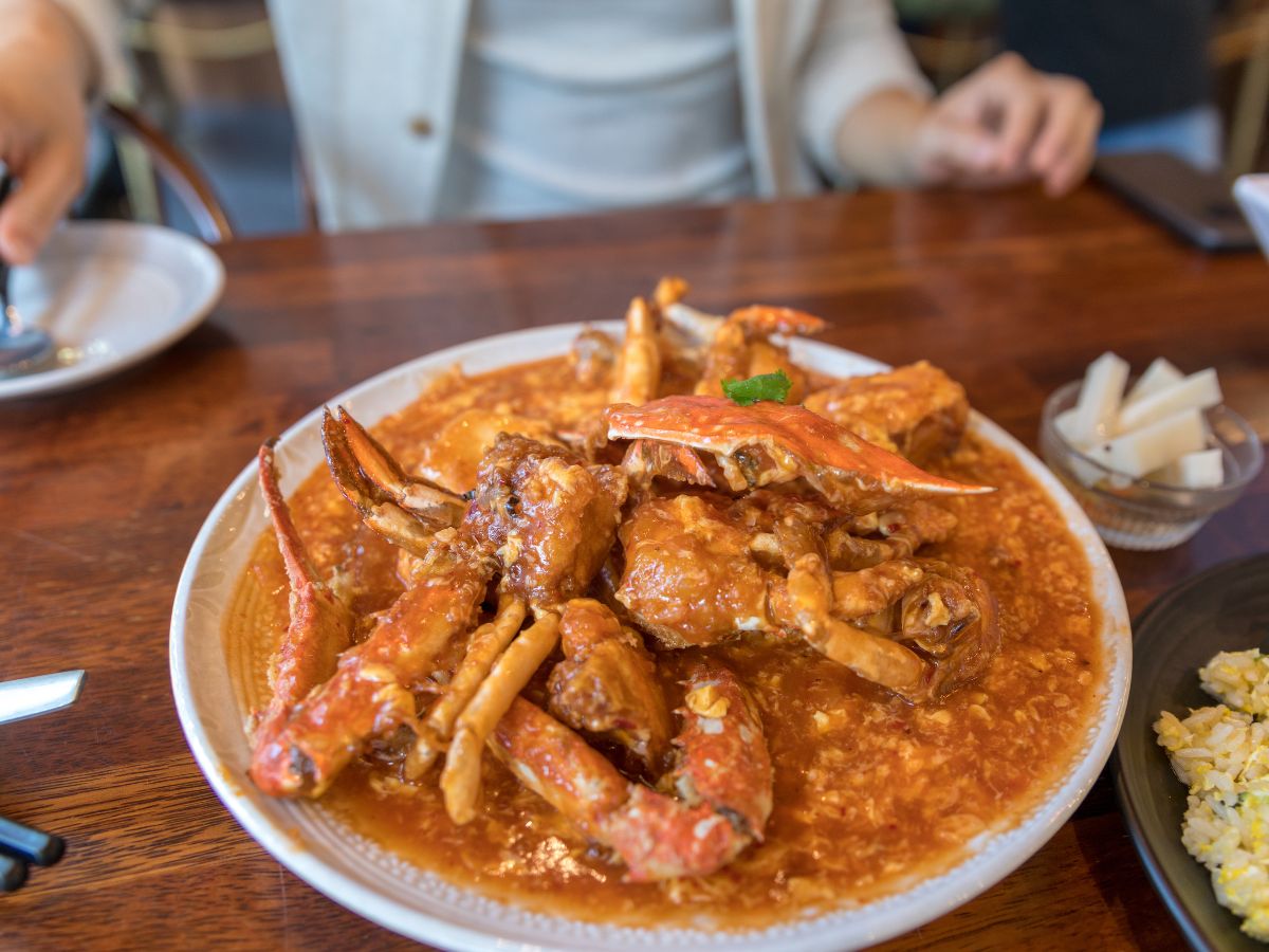 Commentary: Talking crab and the price of a national dish, chilli crab, in Singapore