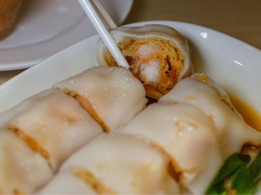 02 ev-little teahouse by soup restaurant-crispy prawn chee cheong fun-hungrygowhere