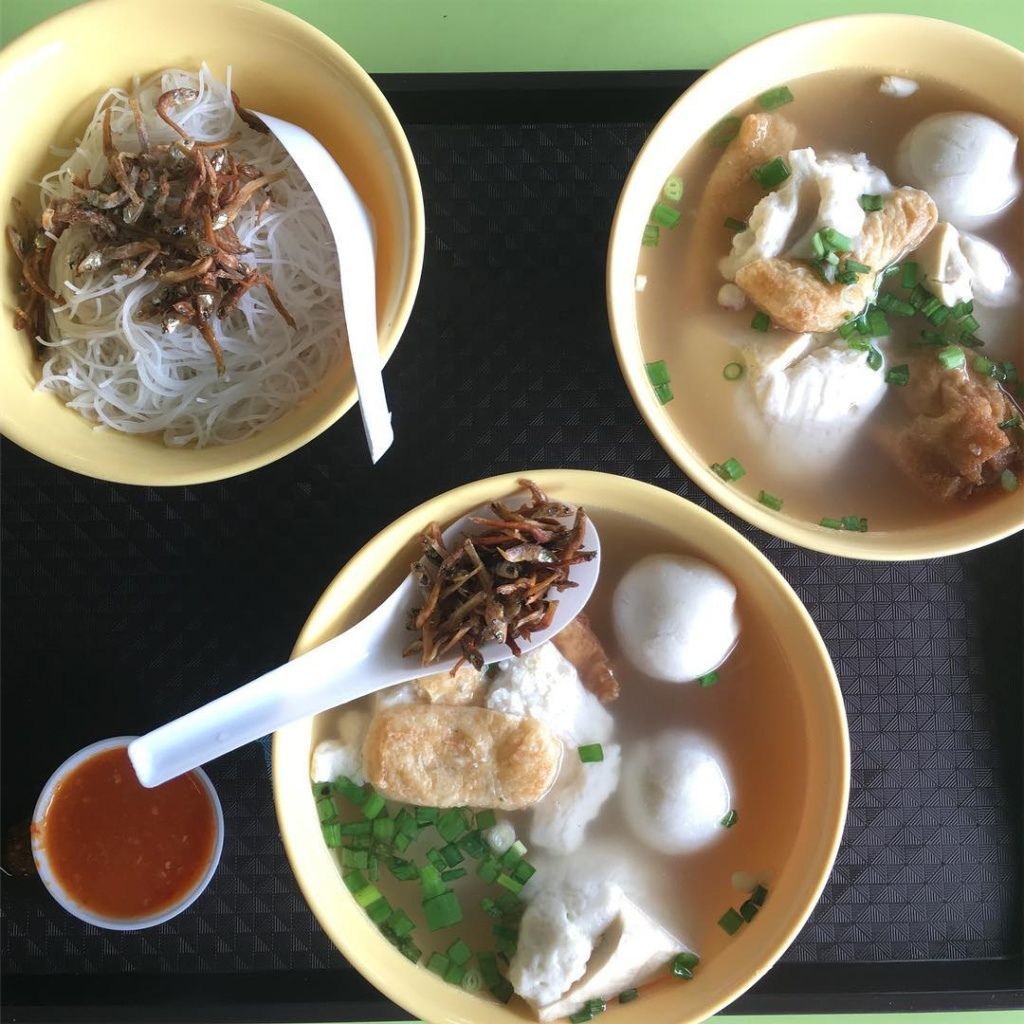 14 yong tau foo stalls for a comforting bowl | HungryGoWhere