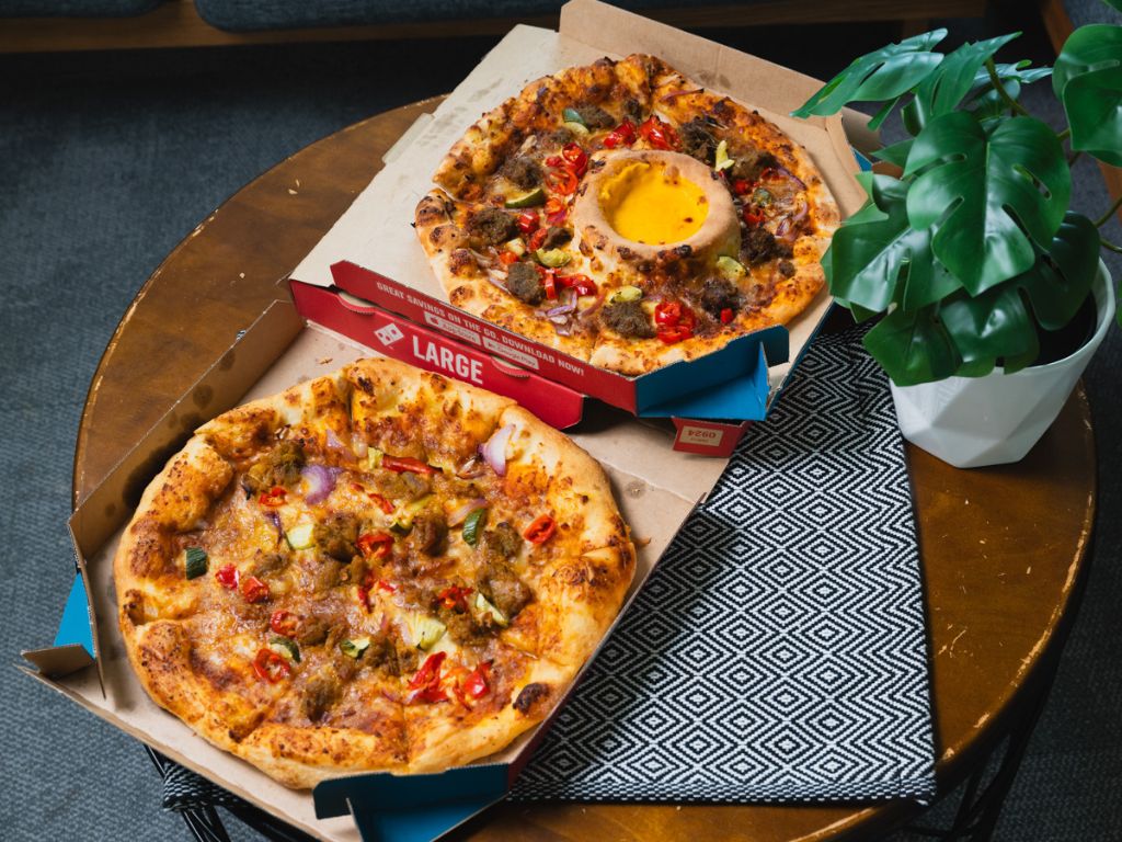 domino's sate pizza