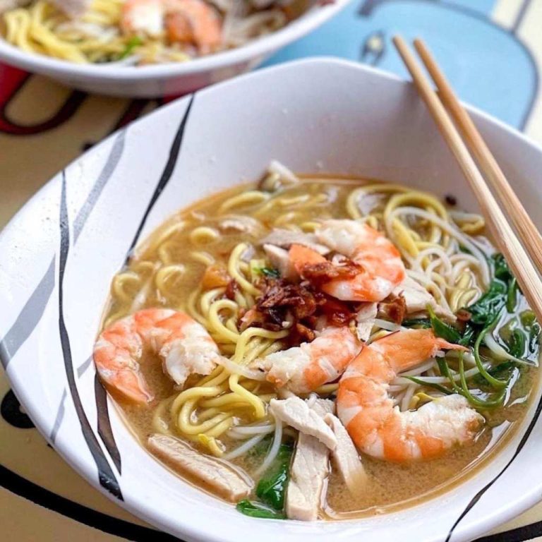 21 stalls for slurp-worthy prawn noodles in Singapore | HungryGoWhere