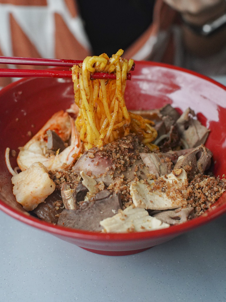 sixth avenue porky prawn noodle