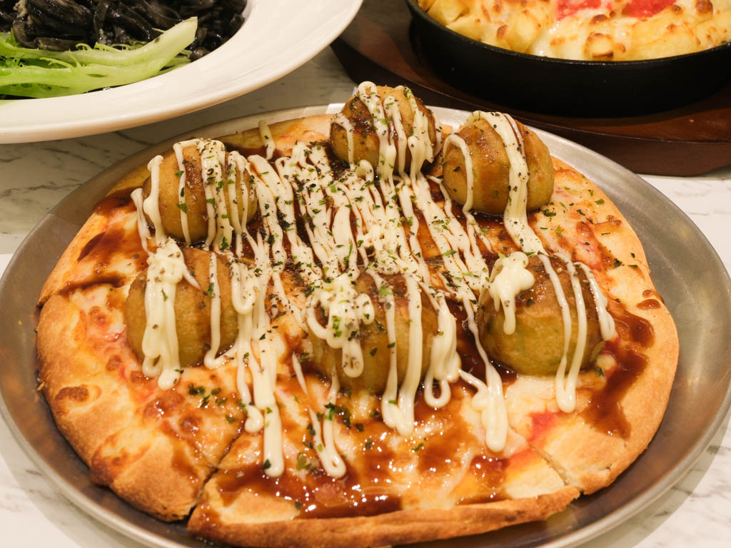 05-gl-Milan Cafeteria-Takoyaki Pizza-HungryGoWhere