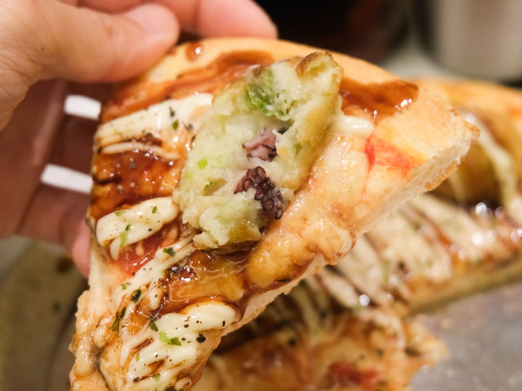 06-gl-Milan Cafeteria-Takoyaki Pizza Slice-HungryGoWhere