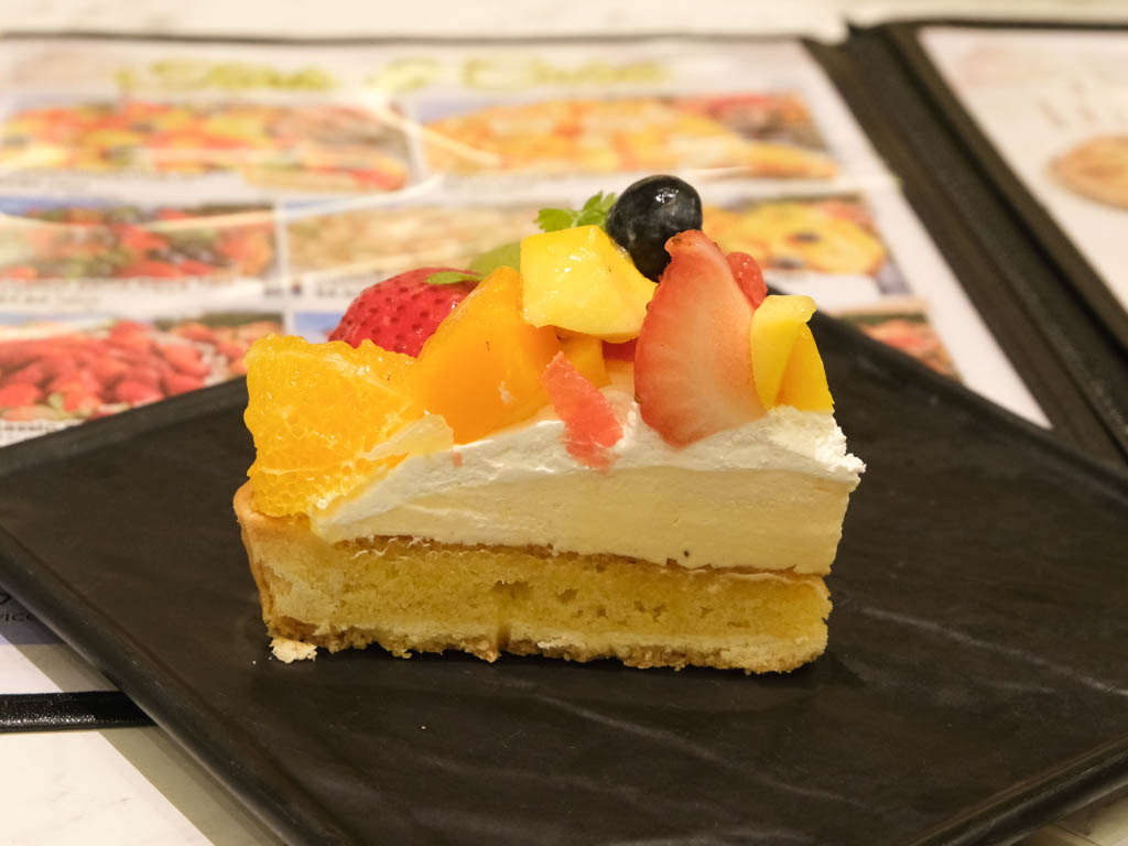 09-gl-Milan Cafeteria-Classic Mixed Fruit Tart-HungryGoWhere