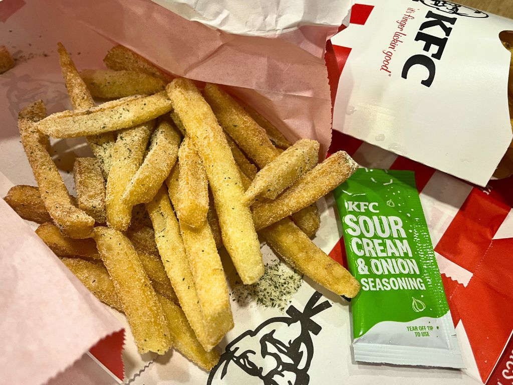 Sour cream & onion shaker fries. Photo: Angeline Ang/HungryGoWhere kfc ultimate smokey burger