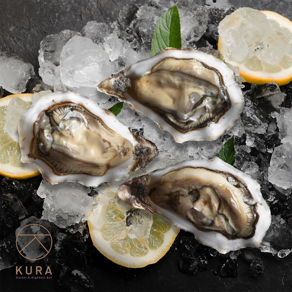 Oysters and lots of drinks ought to make the night a memorable one. Photo: Kura Oyster & Highball Bar free-flow alcohol singapore