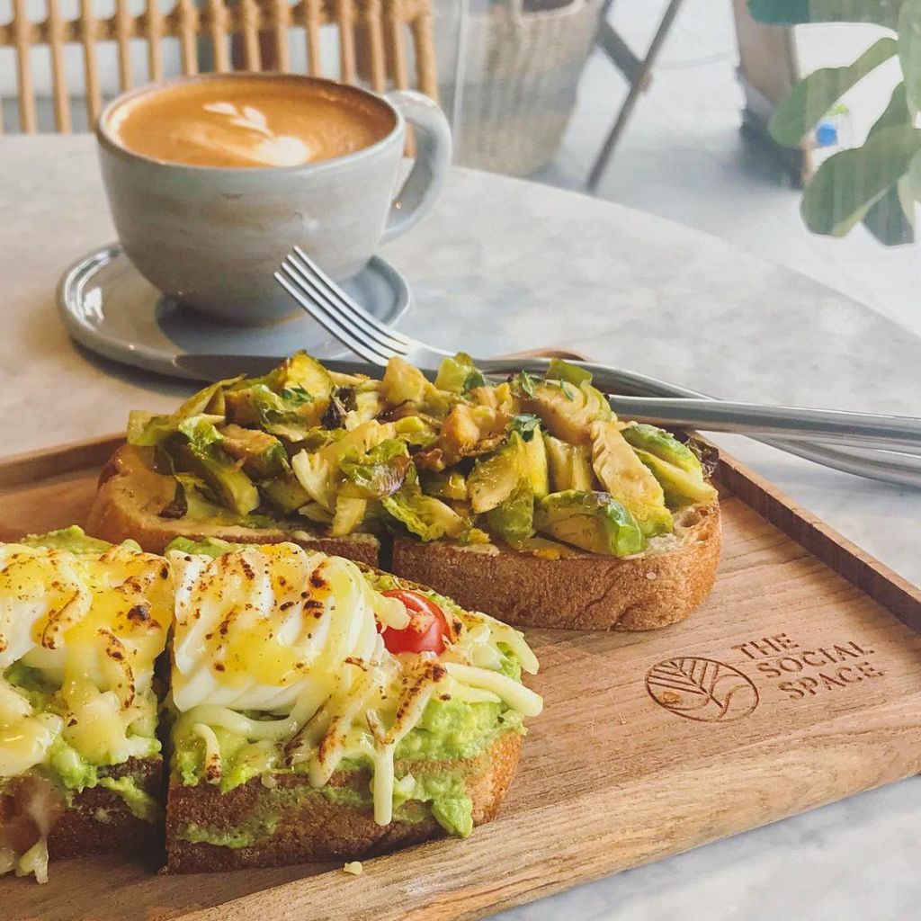 work-friendly cafes singapore