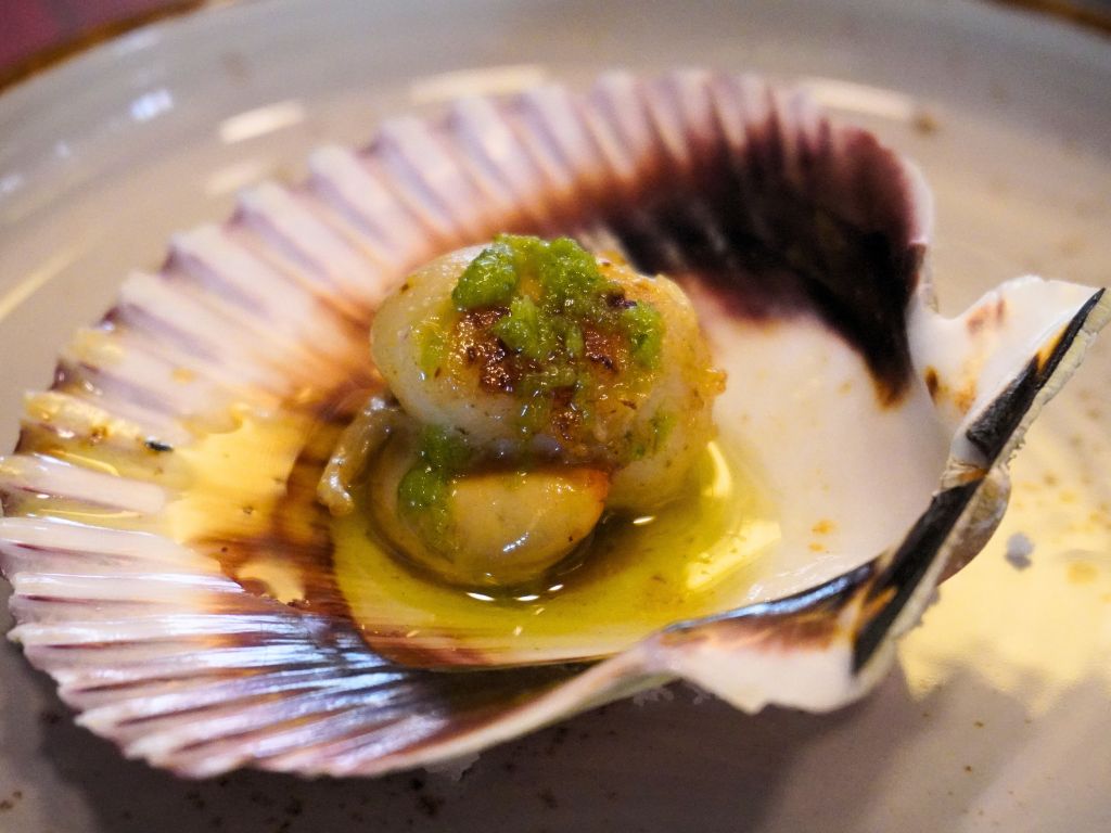 Zamburinas or seared variegated baby scallops. Photo: Angeline Ang/HungryGoWhere binomio raffles hotel singapore