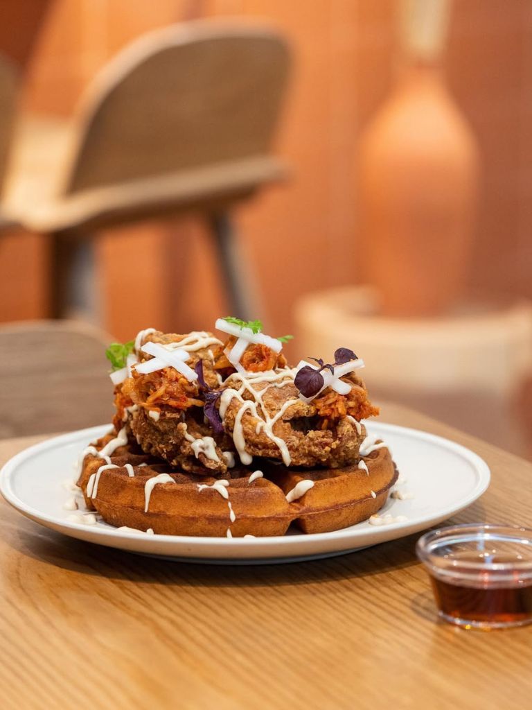 work-friendly cafes singapore