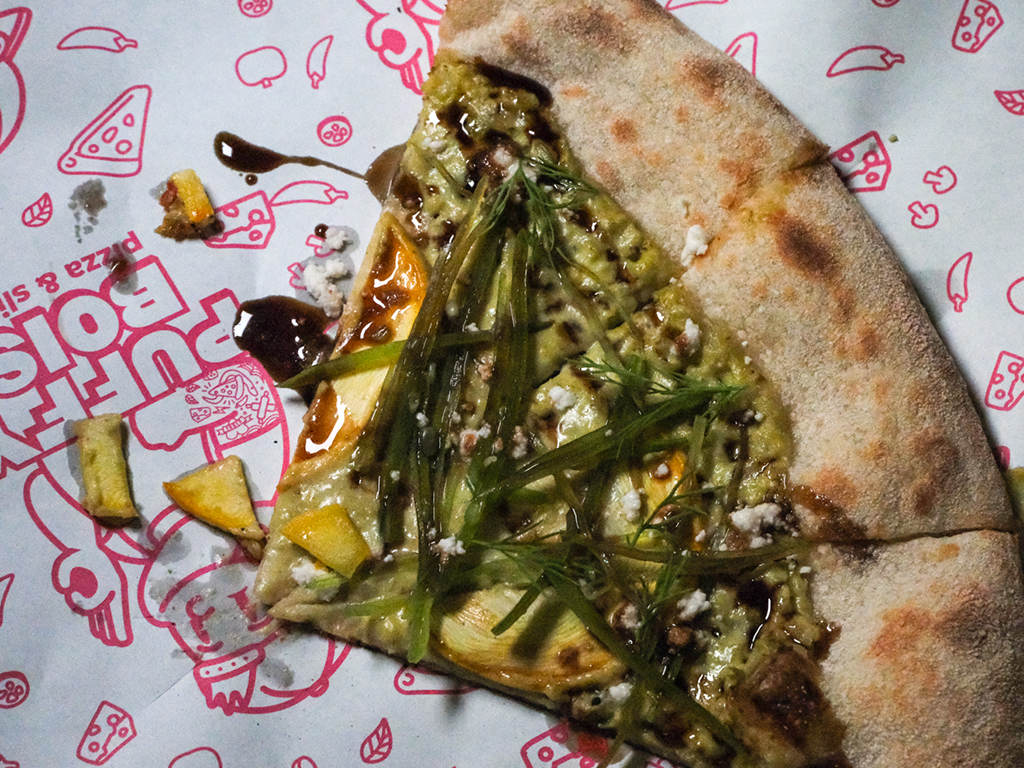The Primavera is the kind of meatless option that feels indulgent and satisfying. Photo: Gary Lim/HungryGoWhere Puffy Bois
