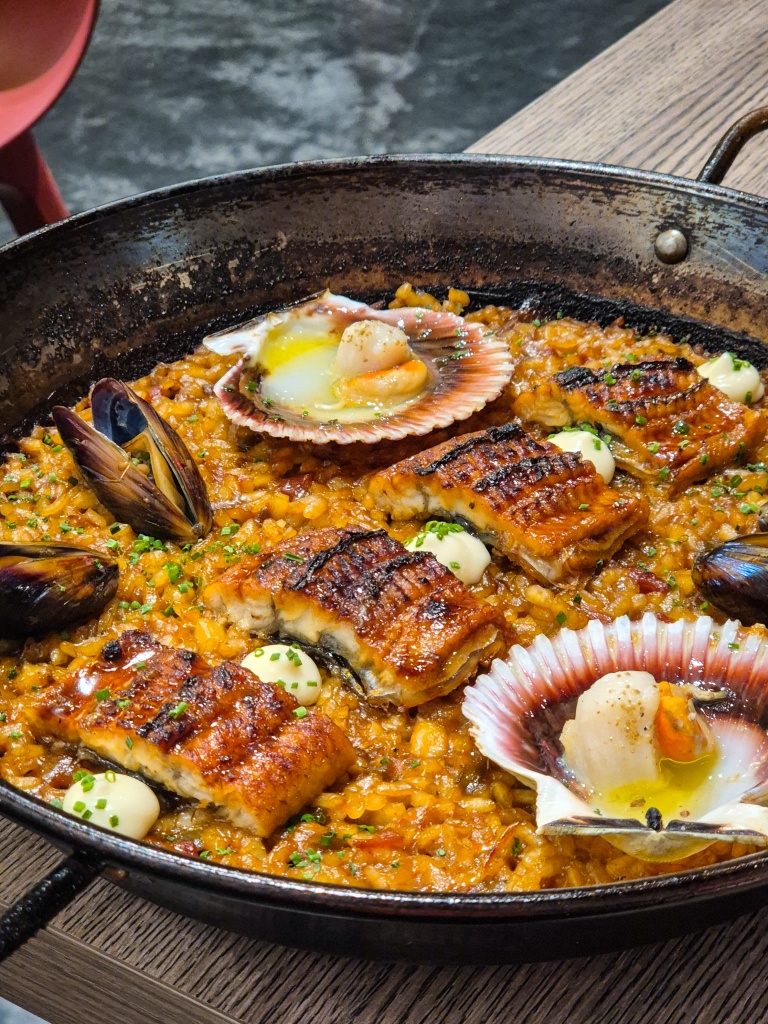 Seafood paella. Photo: Sarah Chua/HungryGoWhere humo spanish izakaya singapore