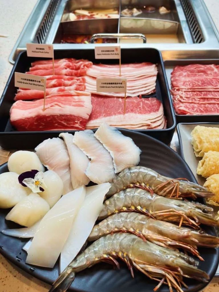 Photo: Tian Tang Hotpot/Instagram steamboat singapore