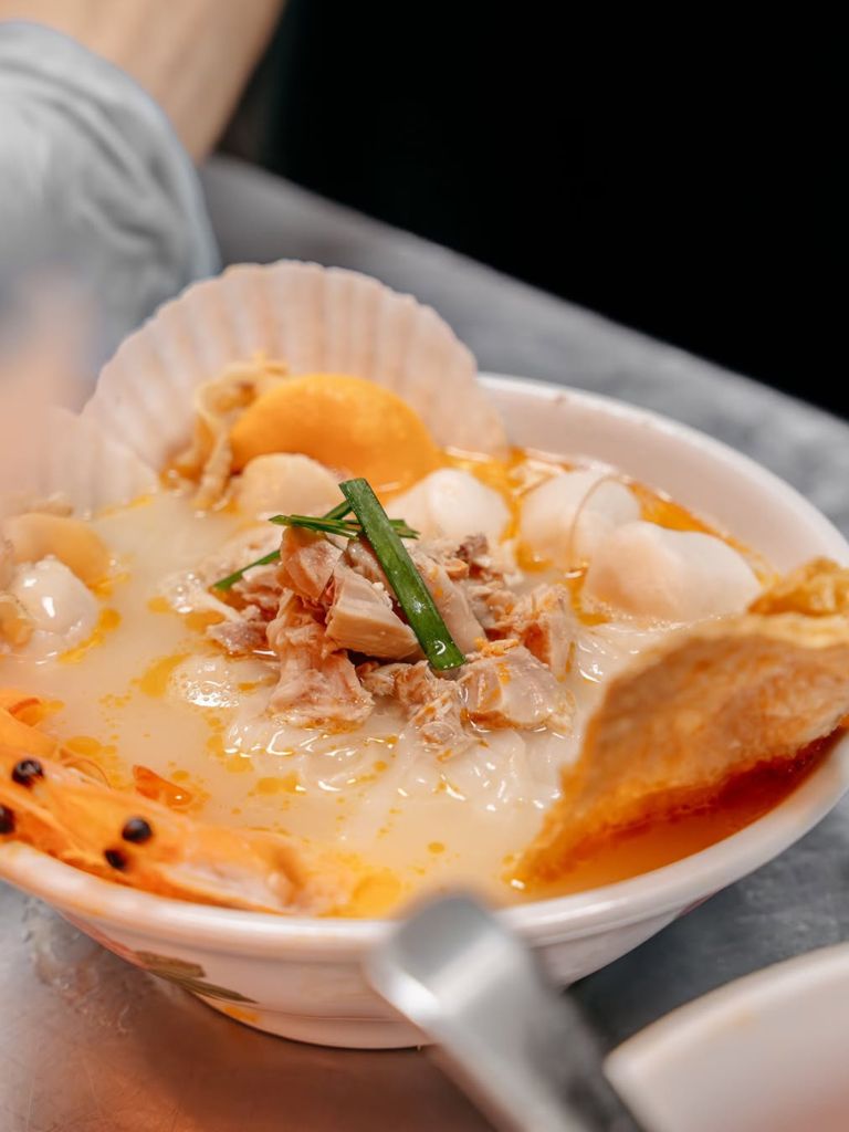 Premium chicken scallop hor fun. Photo: Ipoh Town Kopitam/Instagram Jewel Changi food