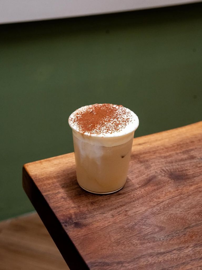 work-friendly cafes singapore