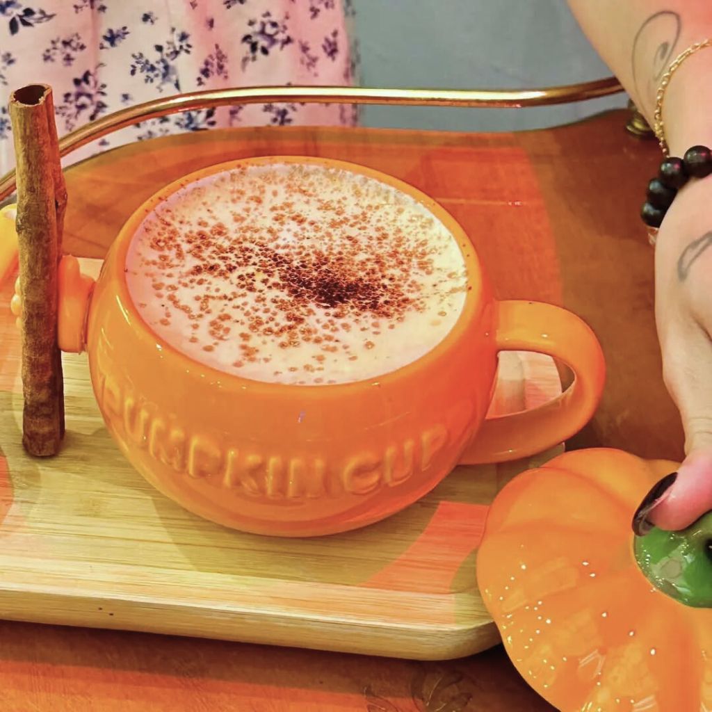 work-friendly cafes singapore