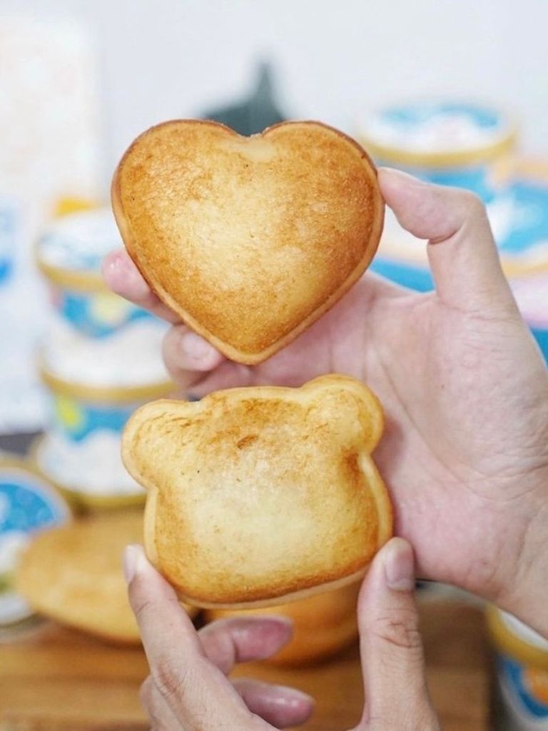 Fried gelato. Photo: Frozen Heart Fried Ice Cream/Instagram Jewel Changi food