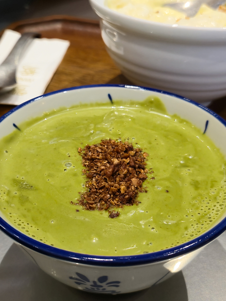 Pistachio paste. Photo: Zawani Abdul Ghani/HungryGoWhere yuen yeung desserts neil road