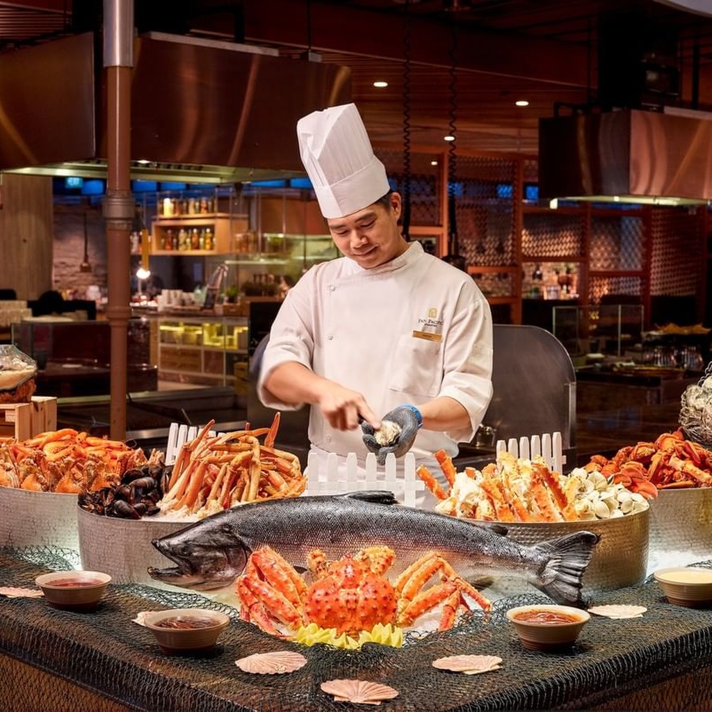 Say yes to freshly-shucked oysters. Photo: Edge/Instagram seafood buffet singapore