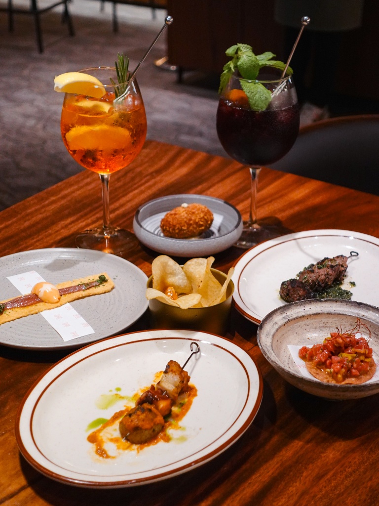 Take your pick of the tapas to go with your mains, and get some alcoholic additions to boot for just S$6. Photo: Sarah Chua/HungryGoWhere movida singapore set lunch