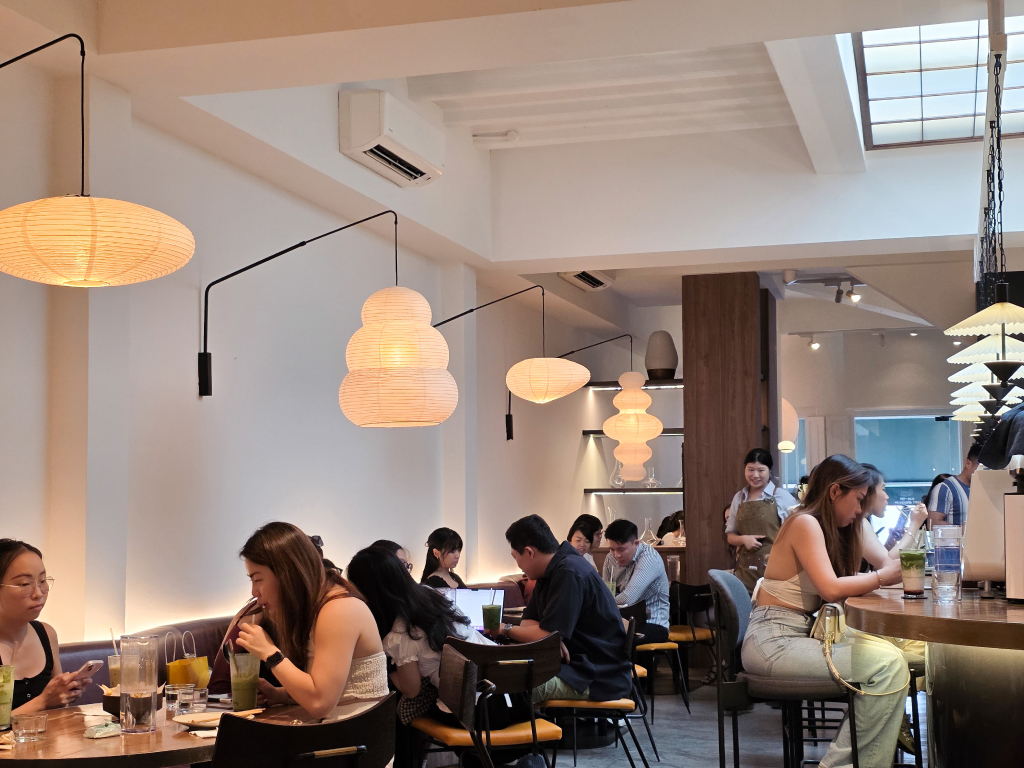 cafe gyoen club street