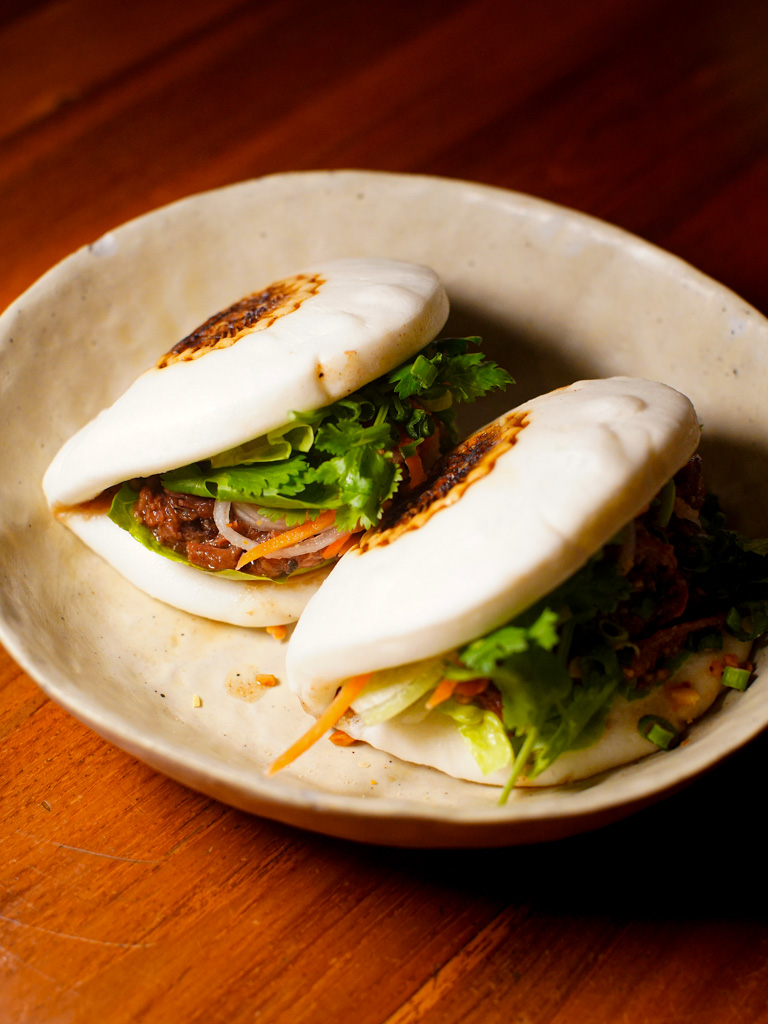 Kongba Bao, but make it beef. Photo: Evan Mua/HungryGoWhere gubak kia