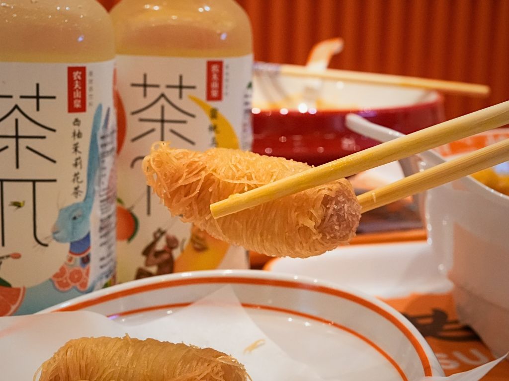 Crispy taro roll. Photo: Angeline Ang/HungryGoWhere xiao yu hao