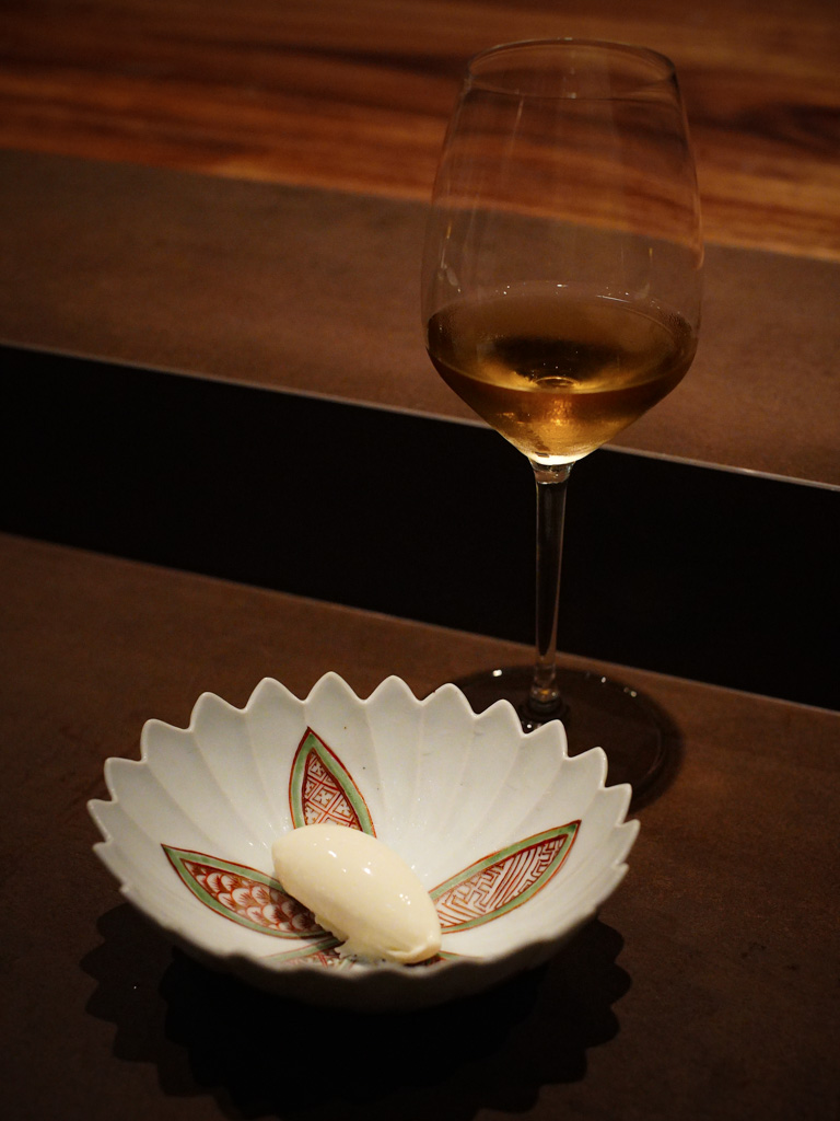 Smoked ice cream and smoked tea to end. Photo: Evan Mua/HungryGoWhere firebird by suetomi