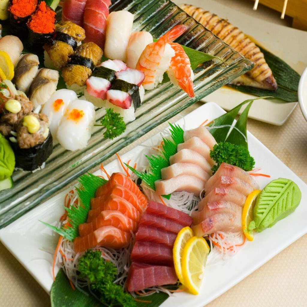Thick slices of sashimi and an open sushi bar here. Photo: Shin Minori/Facebook seafood buffet singapore